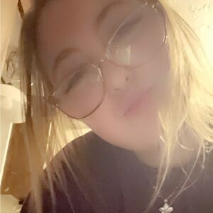 Meet your Posher, Shae